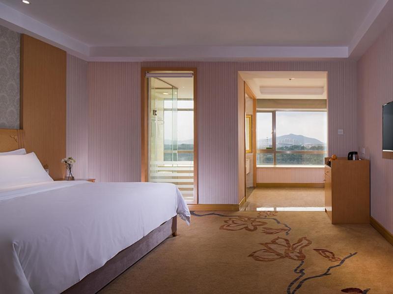 Vienna 3 Best Hotel Dongguan Liaobu Veicle City Exterior foto